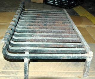 parrilla de chimenea de hierro forjado.