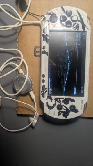 Sony PSP 1000 edición especial + accesorios