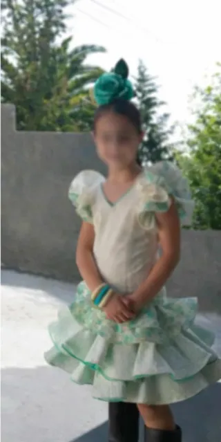 Vestido Flamenca Niña con Accesorios
