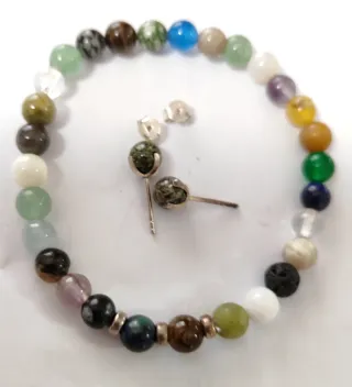 Pulsera y pendientes minerales naturales plata