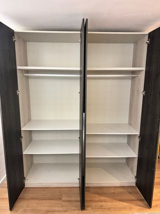 Armario 4 puertas (225x55x180cm)