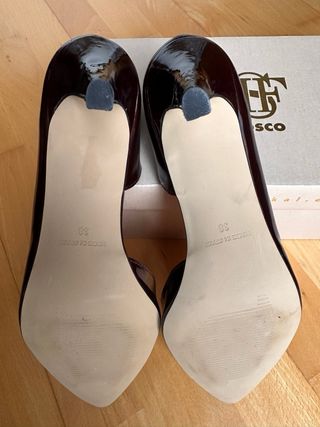 Zapatos Fosco charol burdeos sin estrenar