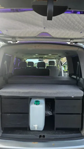 Volkswagen Transporter T5 2005