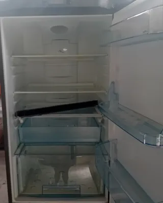 Nevera combi plateada