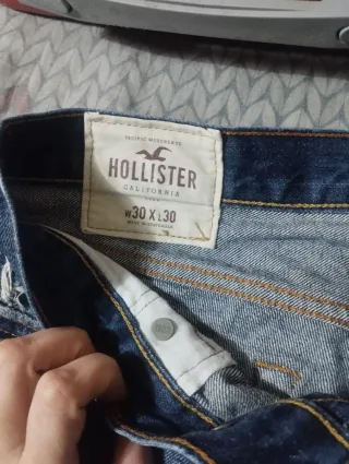 2 Pantalones Hollister vaqueros