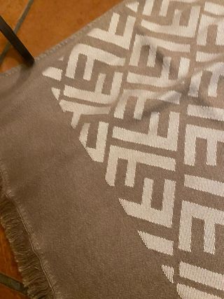 Sciarpa Fedi Beige e Bianca