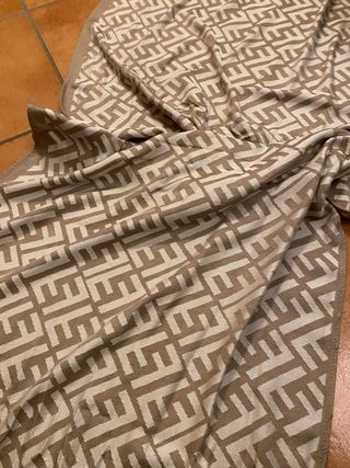 Sciarpa Fedi Beige e Bianca