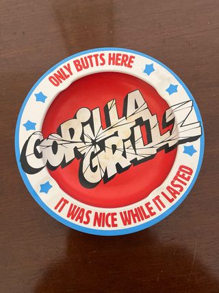 Bandeja, cenicero y picador Gorilla Grillz