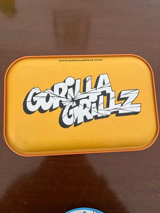 Bandeja, cenicero y picador Gorilla Grillz