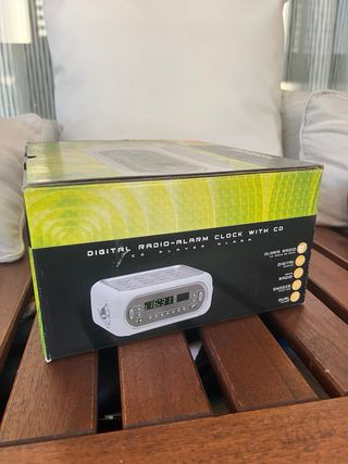 PRO BASIC CD Radio Alarma Reloj Digital