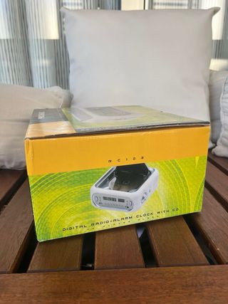 PRO BASIC CD Radio Alarma Reloj Digital