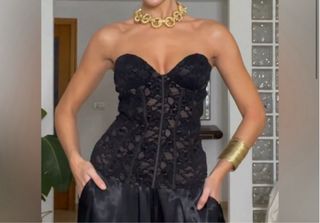 Corsé encaje negro Zara