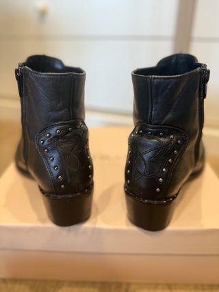 ICÓNICO Botín Laura BIMANI Talla 37