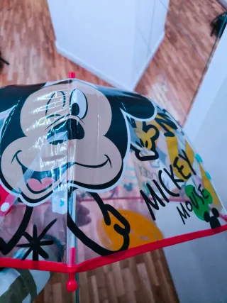 Paraguas Disney Mickey Mouse Multicolor, sin usar