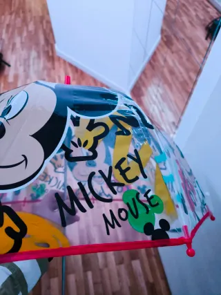 Paraguas Disney Mickey Mouse Multicolor, sin usar