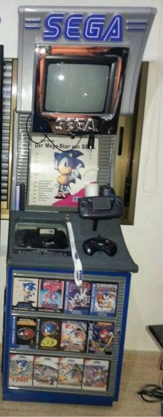 Expositor Kiosco Megadrive Game Gear SEGA