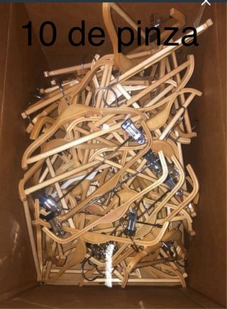 10 Perchas de Madera con Pinza para Niños