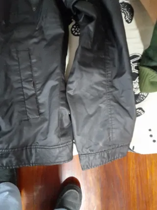 Abrigo Chevignon Talla XL Negro