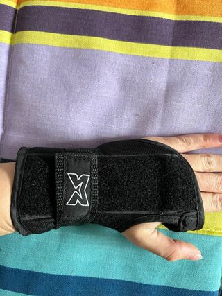 Protecciones patinaje muñeca