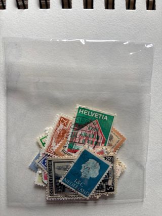 25 Sellos Postales Variados