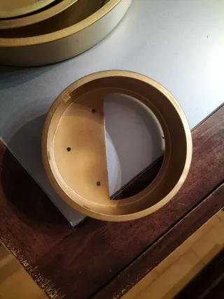 Set di 4 Fioriere Rotonde da Parete Oro