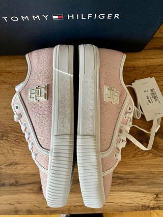Zapatillas Tommy Hilfiger rosas nuevas