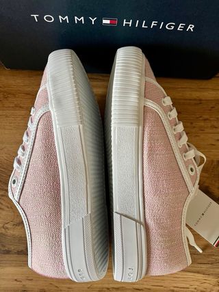 Zapatillas Tommy Hilfiger rosas nuevas