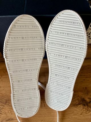 Zapatillas Tommy Hilfiger rosas nuevas