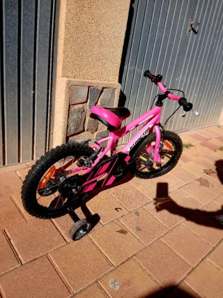 Bicicleta infantile per bambina