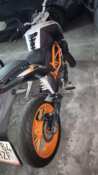 KTM DUKE 390 Moto