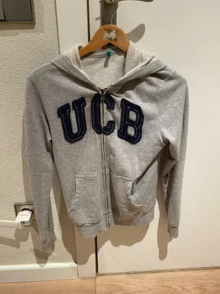 Sudadera Benetton gris talla 12 años