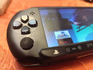 PSP Street Negra + 4 Juegos + microSD ADAPTER 32Gb