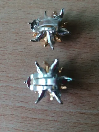 Pendientes Flor Dorados y Plateados