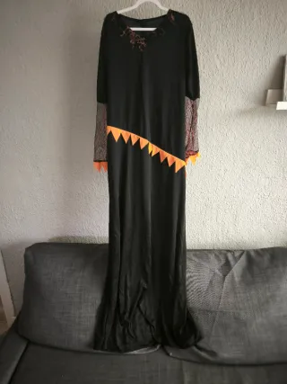 Disfraz infantil bruja naranja y negro