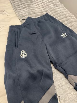 Chándal Real Madrid XL nuevo a estrenar