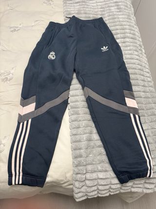 Chándal Real Madrid XL nuevo a estrenar
