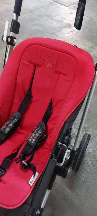 Bugaboo Cameleon 3 Rojo con saco de silla invierno