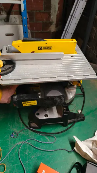 Ingletadora DRAKO 1200W