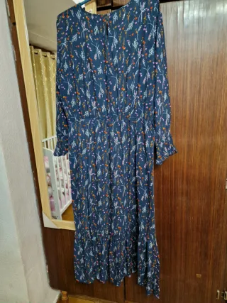 Vestido Largo Estampado Azul Suave