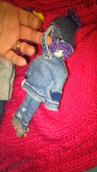 Bambole fatte a mano con borsa