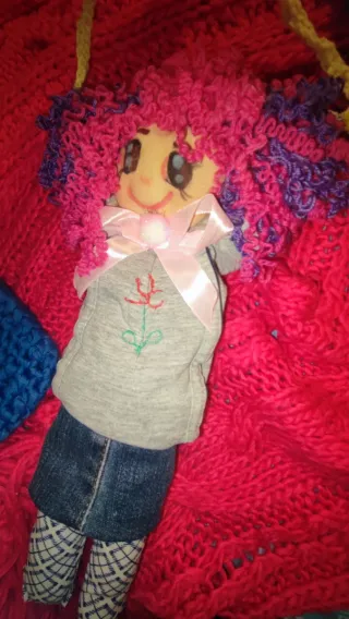 Bambole fatte a mano con borsa