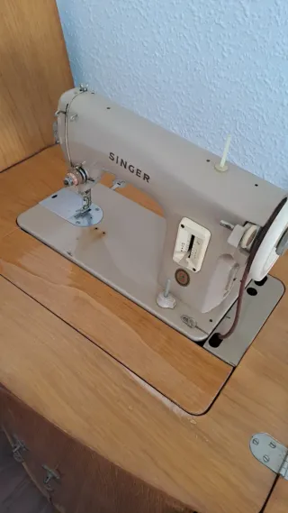 Máquina de coser Singer