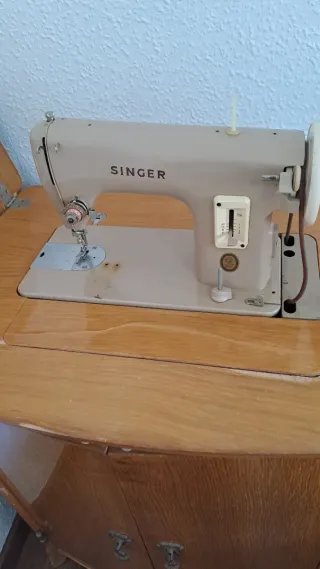 Máquina de coser Singer