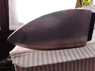 Plancha Eléctrica Vintage Jata