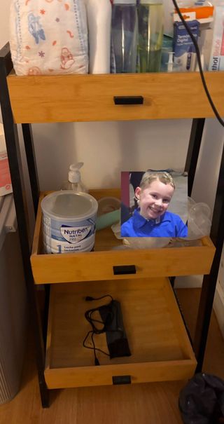 Estantería de madera de 3 niveles En buen Estado