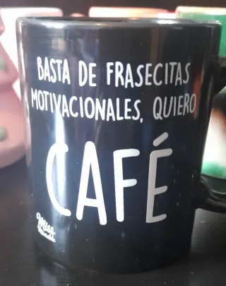 Lote 6 Tazas UO, Miss Miserable, Gaudí