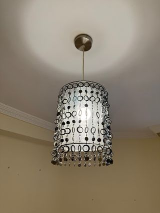 Lámpara de techo colgante con abalorios