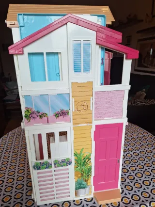 Casa Barbie Malibu 3 Piani con Accessori