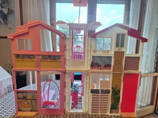 Casa Barbie Malibu 3 Piani con Accessori