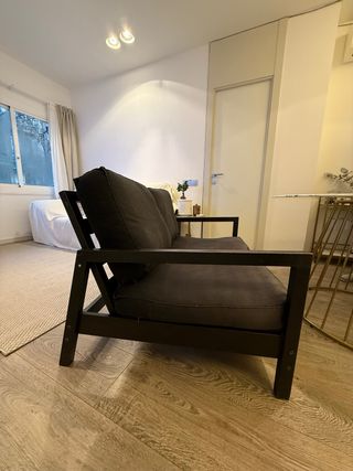 Sofá IKEA Lillberg  madera reclinable con cojines